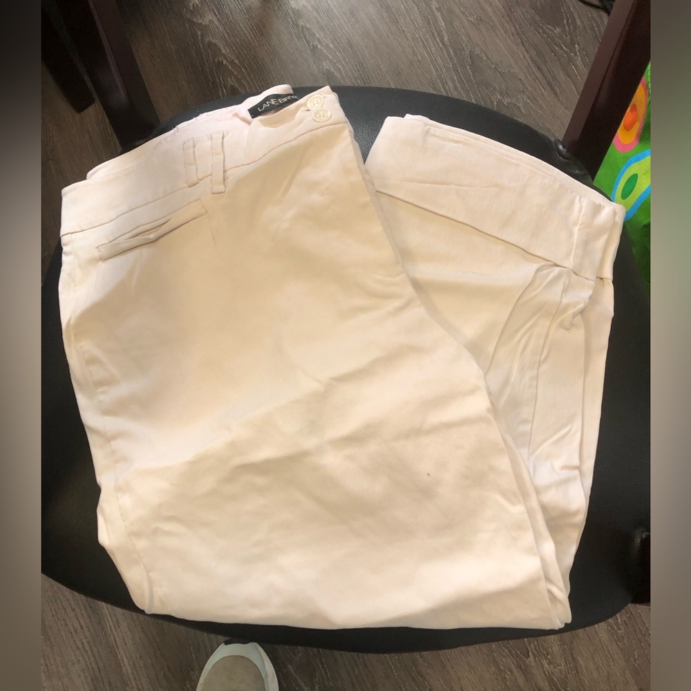 Lane Bryant White Capri Pants, Size 18, Stretchy